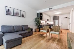 Beautiful apartment LA Hollywood Walk of Fame