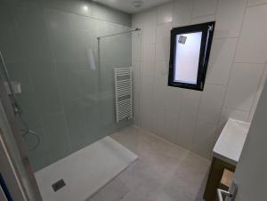 New 3 bedroom villa with Spa