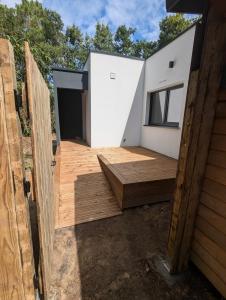 New 3 bedroom villa with Spa