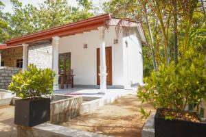 Fruit Garden Resort Sigiriya