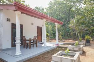 Fruit Garden Resort Sigiriya