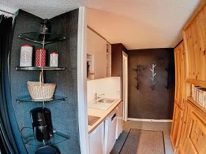 Studio Confortable Centre Station Val-dIsère Proche Pistes - FR-1-518-112