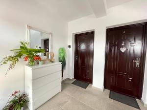 Cazare apartamente LAVI-TOUR Tg Neamț