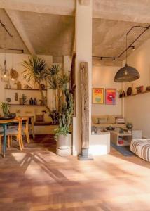 Visconti Canggu House Luxury Tropical Pool Villa