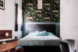 Andrassy Garden Apartment in Center