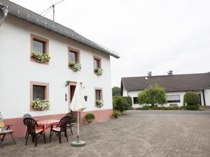 Hontheim Farmhouse Retreat