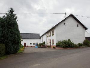 Hontheim Farmhouse Retreat