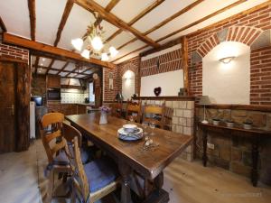 Modern Spacious Holiday Home