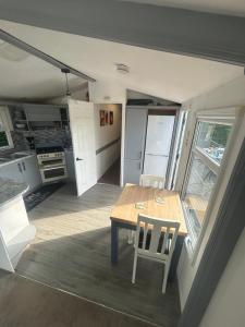 Western Lakes Caravan