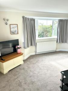 Wonderful two bedroom bungalow in Oxford