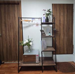 Air conditioner 4 people Line 2 Sillim Station Parking Outdoor table Seoul tour Gocheok Dome K-pop lovers hideout