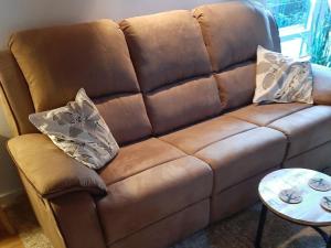 Cottage in Durbuy with Terrace, Garden