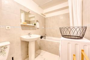 Casa Serena Terrasse A deux de La Défense et Paris