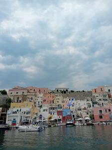 Belle Buon alla Corricella-Old soul, Stylish ethical charm