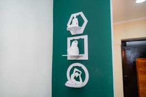 Aura Linda, Casa Bonita