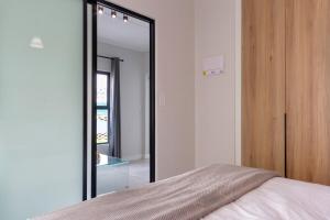 AlimamaSpaces The Chelseas Munyaka