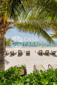 SEASlDE Beachfront 4 BDR by Casa Paraiso
