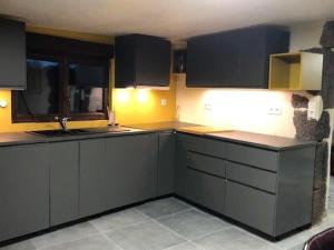 house with pool, beach access by private road