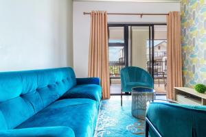 AlimamaSpaces The Munyakas Manson 1543