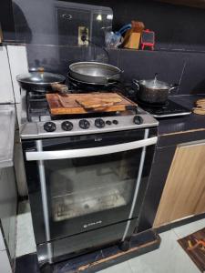 Casa con patio y quincho en Cambyreta Itapua