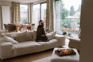 La Petite Foret Contemporary Apartment In Halle