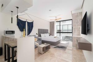 Practical and cozy AZ studio Close to everything