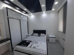 Apartment Zvi near the sea