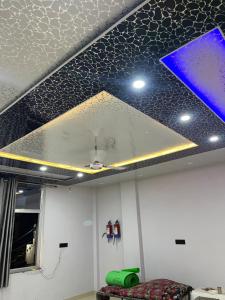 Shri Jagannath Palace Hotel