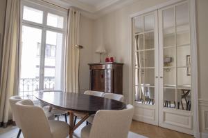 Appartements Luxurious Apartment Trocadero & Eiffel Tower : photos des chambres