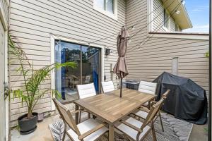 Little River Condo, Renovated, Near Beach