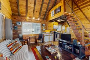 Bristlecone Cottage #321