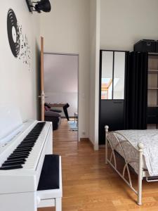 Maisons de vacances Maison en Pierre - piscine - jacuzzi : photos des chambres