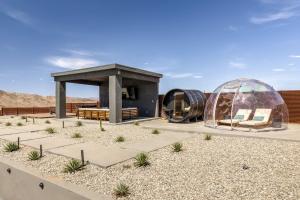 Pool-Pickleball-YogaDeck