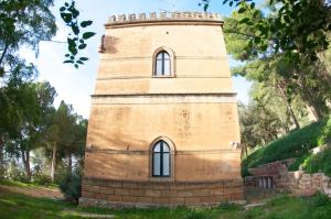 Torre Liberty con vista panoramica sul golfo di Castellammare