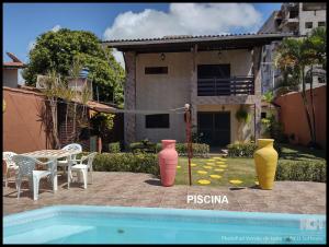 Casa com piscina e Hidromassagem a 200 m da praia