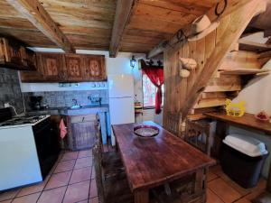 El Aventurero Caballerizas Cabin