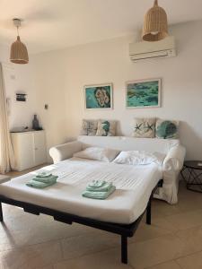 Freedhome Seaview Apartment