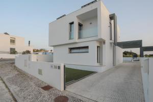 Villa Caldara, Private Pool, Outdoor Kitchen, Airco & Pellet Heater - Near Beach & Town