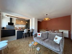 Altitude Élégante - Centre Ville - WIFI - Balcon