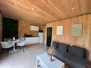 Appartements Au coeur des vignes : Chambre Quadruple Classique