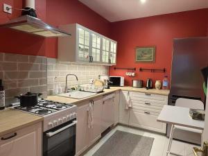 Dzirnavu apartment, free parking