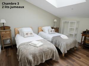 Maisons de vacances Proche Puy duFou - Les Buardieres : photos des chambres