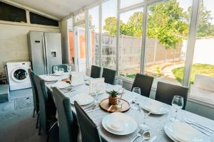 Family 4-Bed Wembley Stadium Home - Parking & Long Stays