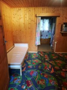 Chaloupka nedaleko Monínce