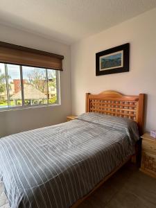 Casa con Alberca en condominio