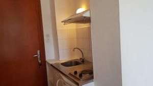Entire 1 bedroom apartment, Albi center