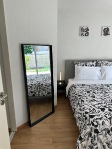 Appartements Cozy T2 with terrace, TCL access : photos des chambres
