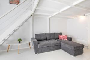 Lovely & Cozy AirCon home