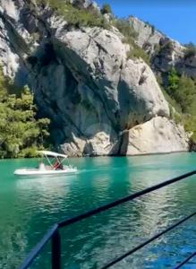 Villas Villa avec piscine, en Provence : photos des chambres