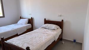 Appartement avec jardin route Saïdia